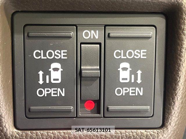 Honda N BOX 2022-02 8686098-4