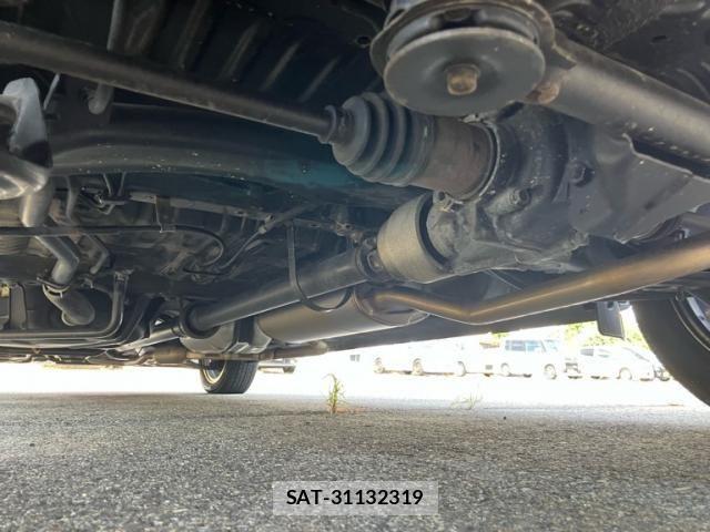 Honda N BOX 2018-11 8744574-10