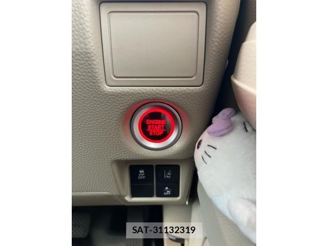 Honda N BOX 2018-11 8744574-18