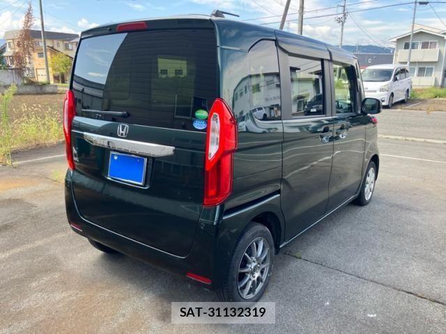 Honda N BOX 2018-11 8744574-5