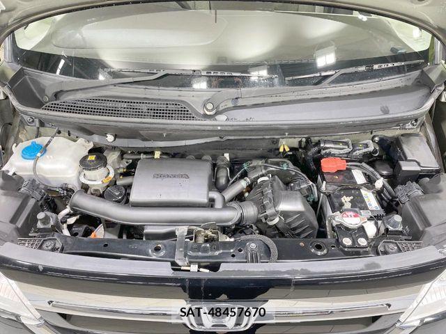 Honda N BOX 2021-09 8744567-18