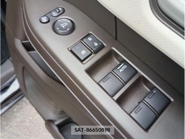 Honda N BOX 2021-03 8744571-19
