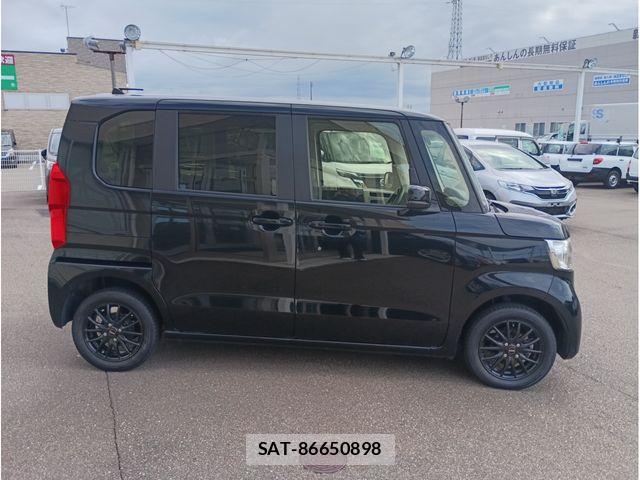 Honda N BOX 2021-03 8744571-3