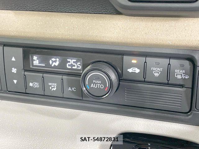 Honda N BOX 2024-07 8744558-7