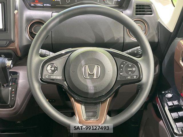 Honda N BOX 2019-08 8744569-11
