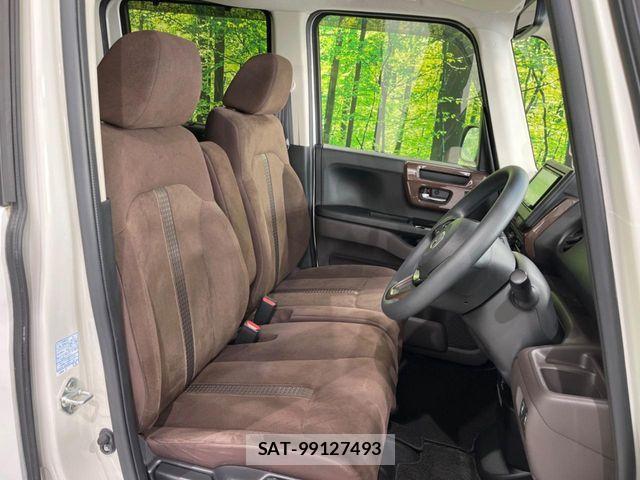 Honda N BOX 2019-08 8744569-8