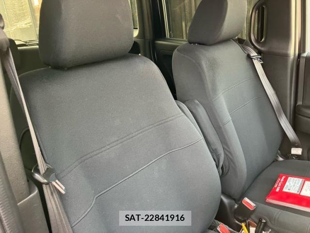 Honda N BOX 2018-02 8744573-12