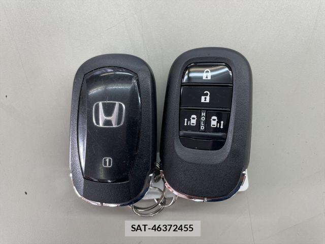 Honda N BOX 2024-07 8744559-29