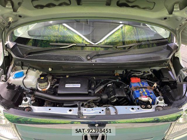 Honda N BOX 2017-09 8744572-18
