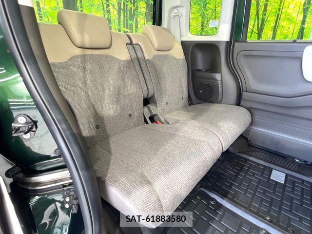 Honda N BOX 2022-11 8781273-8
