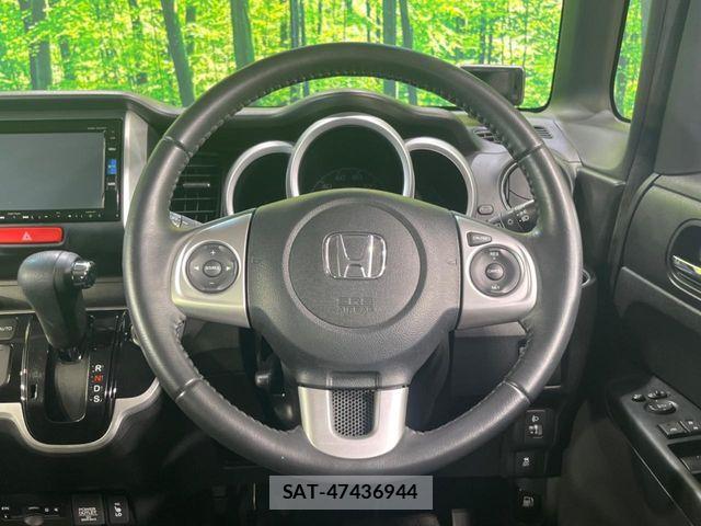 Honda N BOX 2016-03 8781279-11