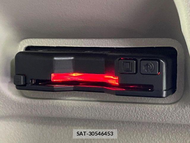 Honda N BOX 2025-11 8781270-4