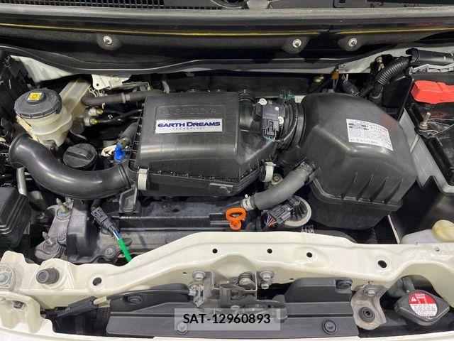 Honda N BOX 2014-11 8781278-17