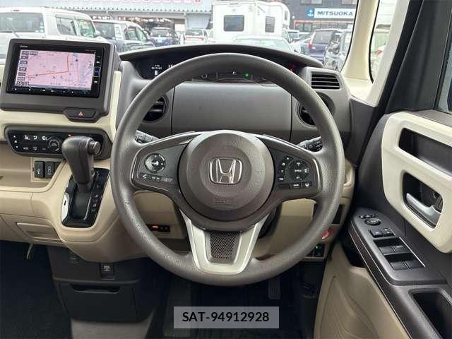 Honda N BOX 2017-10 8781276-14