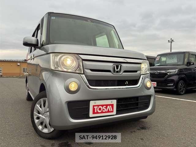 Honda N BOX 2017-10 8781276-15