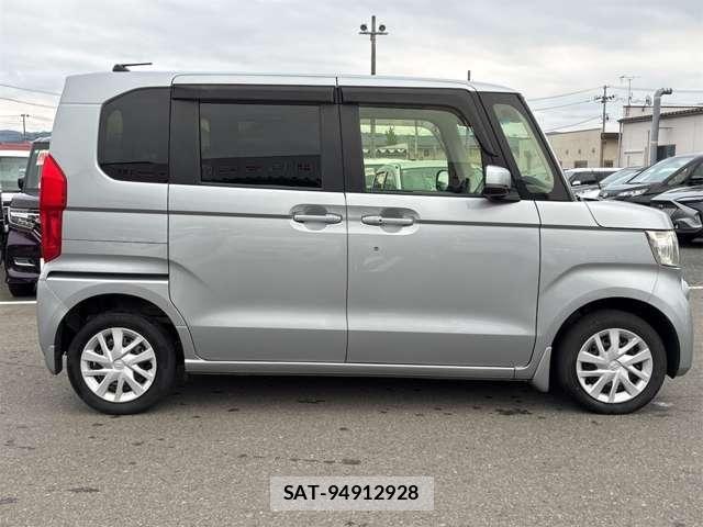 Honda N BOX 2017-10 8781276-24