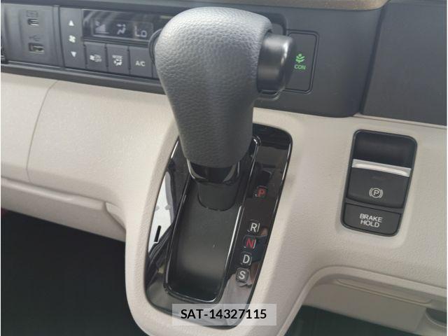 Honda N BOX 2024-02 8781275-13