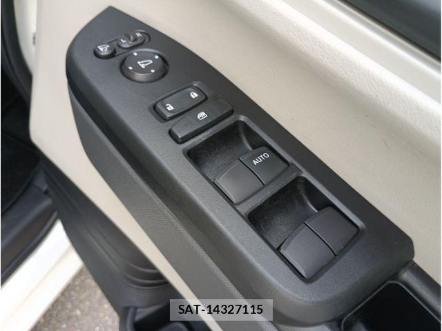 Honda N BOX 2024-02 8781275-19