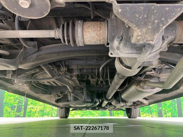 Honda N BOX 2017-09 8796845-18