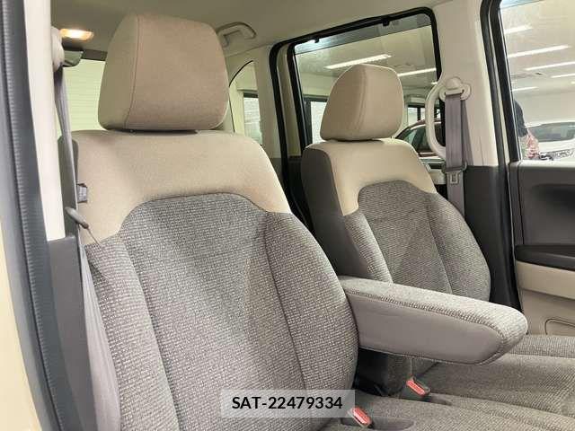 Honda N BOX 2018-04 8796847-14