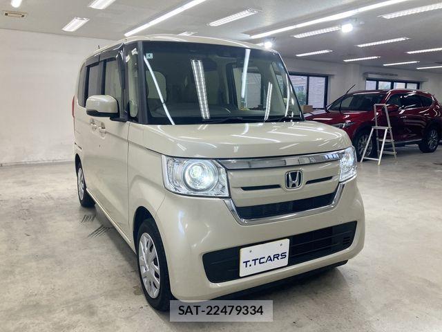 Honda N BOX 2018-04 8796847-23
