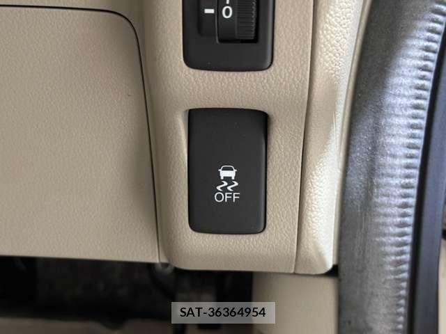 Honda N BOX 2015-07 8796849-12