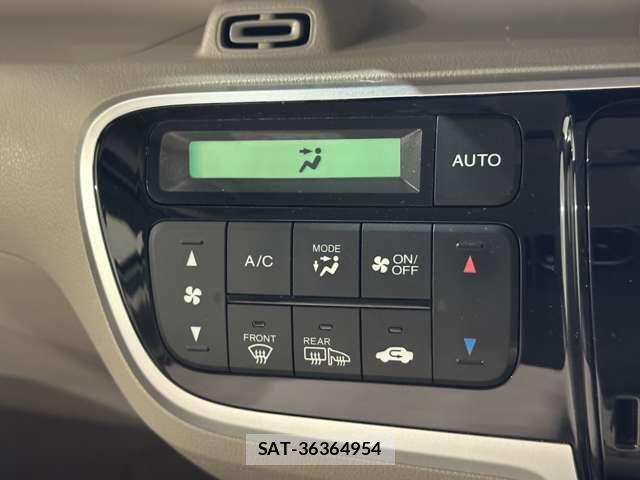 Honda N BOX 2015-07 8796849-18