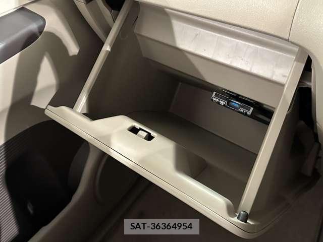 Honda N BOX 2015-07 8796849-21