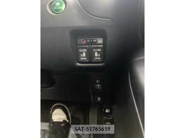 Honda N BOX 2013-09 8796851-18