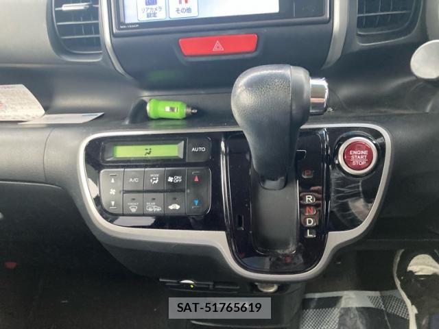 Honda N BOX 2013-09 8796851-22