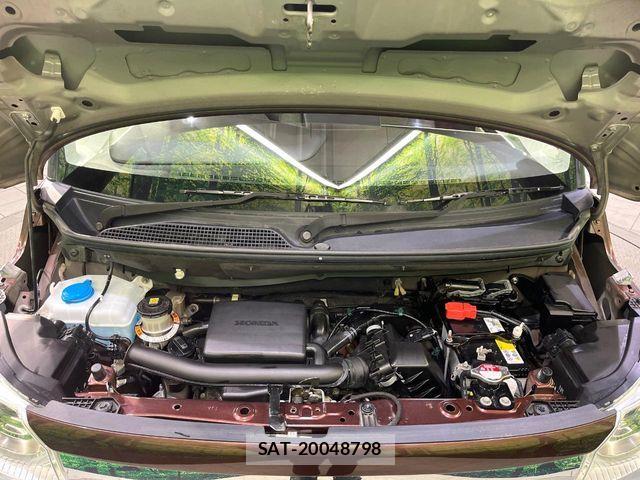 Honda N BOX 2021-05 8796844-17