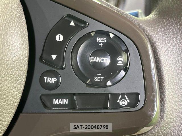 Honda N BOX 2021-05 8796844-4