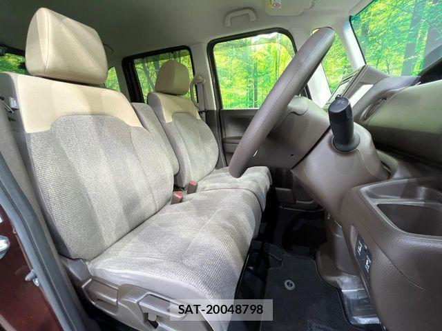 Honda N BOX 2021-05 8796844-8