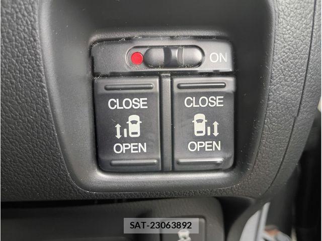 Honda N BOX 2014-03 8796848-9