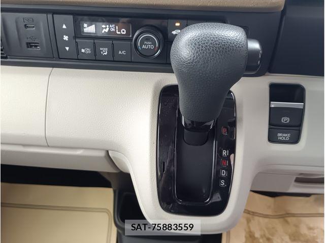 Honda N BOX 2024-01 8796843-12