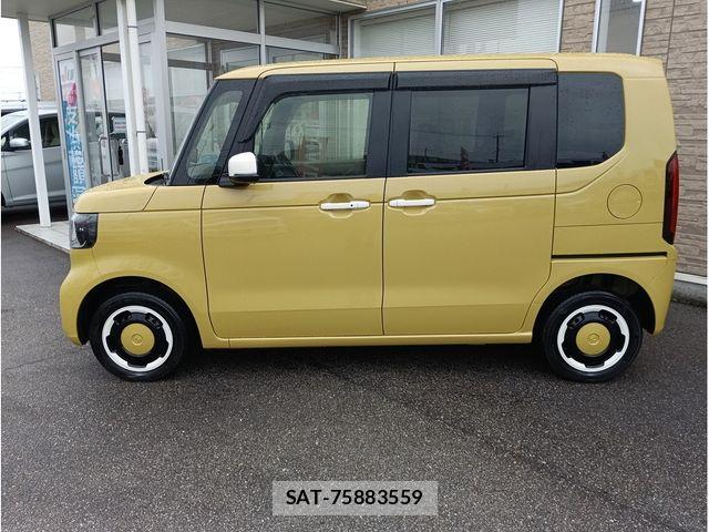 Honda N BOX 2024-01 8796843-3