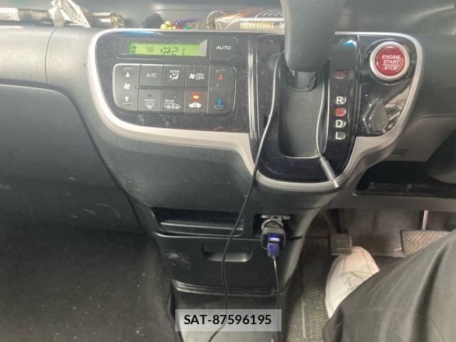 Honda N BOX 2013-09 8796852-25