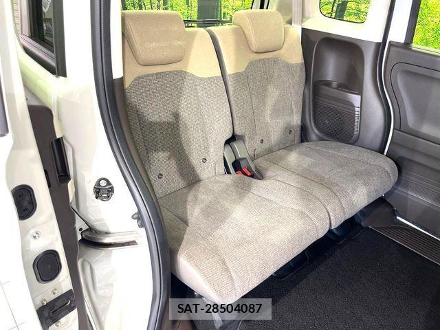 Honda N BOX 2023-02 8830667-9