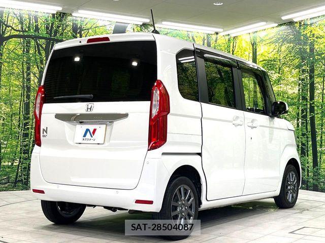 Honda N BOX 2023-02 8830667-17