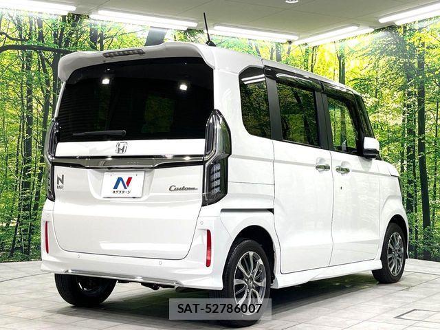 Honda N BOX 2022-12 8830657-17