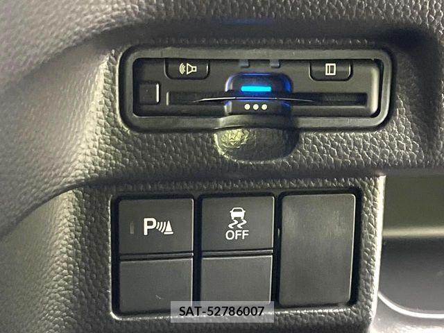 Honda N BOX 2022-12 8830657-7