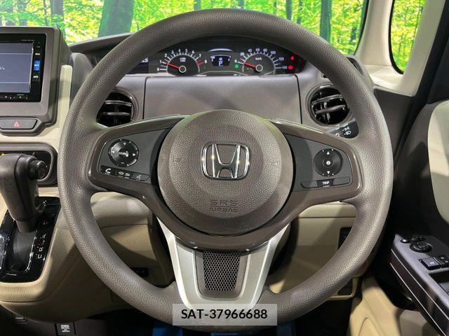 Honda N BOX 2017-09 8830668-10