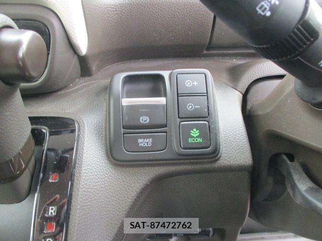 Honda N BOX 2022-03 8830666-12