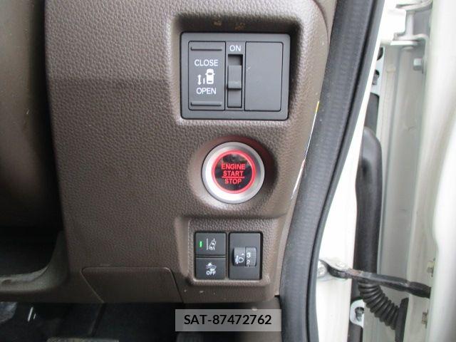 Honda N BOX 2022-03 8830666-16
