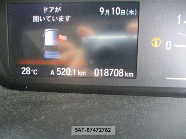 Honda N BOX 2022-03 8830666-17