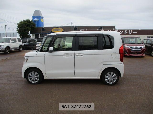 Honda N BOX 2022-03 8830666-6