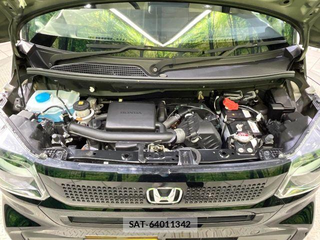 Honda N BOX 2024-11 8830659-18