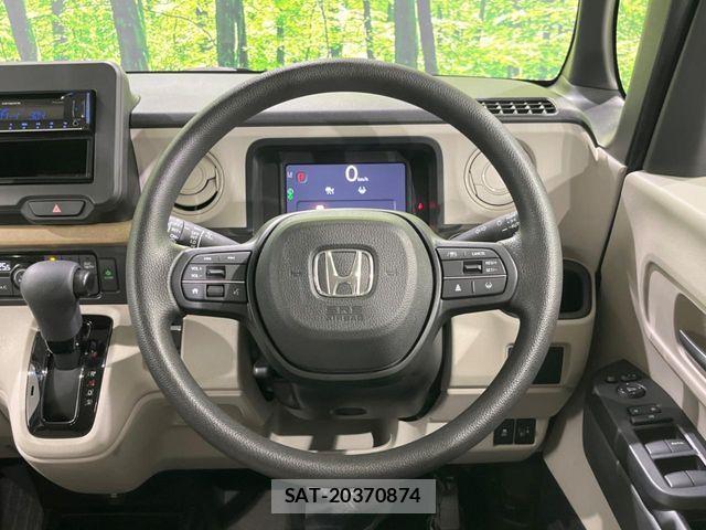 Honda N BOX 2024-11 8830658-11