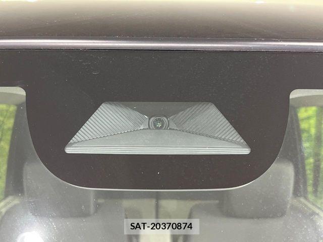 Honda N BOX 2024-11 8830658-2