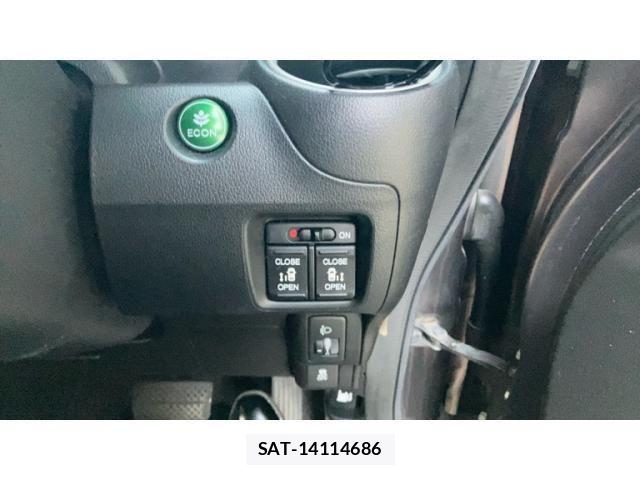 Honda N BOX 2013-10 8850082-11